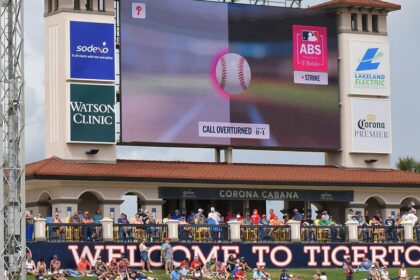 Baseball Hall of Fame pitcher goes in depth how ABS system will improve offense, how arms have to adjust