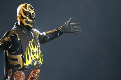 Dustin Rhodes reacts to Cody Rhodes' WWE Hall of Fame wish for him