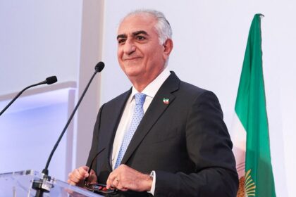Exiled Iranian crown prince says hes ready to lead Iran as soon as the Islamic Republic falls