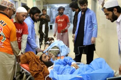 Eyewitnesses give harrowing account of Pakistan train attack
