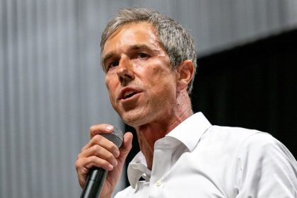 GOP Texas candidate in the hot seat after rival exposes family's Dem donations: 'Doesn't make sense'
