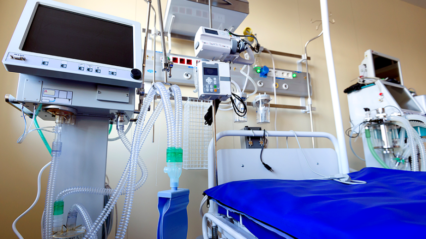 Hospital broke the law in withdrawing patient's life support over family's objections, court rules