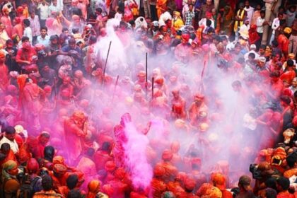 Millions celebrate Hindu Holi festival, approach of spring