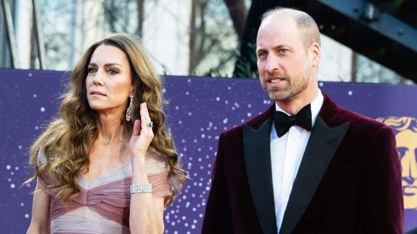 Prince William was ready to go to war with the press' over Kate Middletons topless photos scandal: book