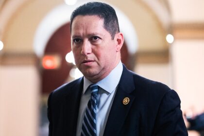 Republican congressman accused of affair with late aide to face runoff election