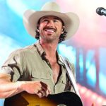 Riley Green chooses Alabama farm over Nashville fame despite having 'every reason' to make the move