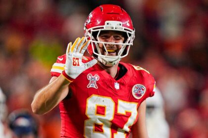 Travis Kelce's reported contract details revealed with expected Chiefs return