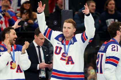 Trump wears US men's hockey star Matthew Tkachuk's gold medal at White House: 'Not giving it back'