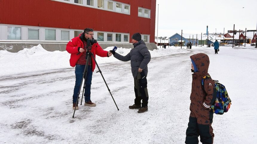 Trumps push to acquire Greenland sparks international media frenzy on remote island