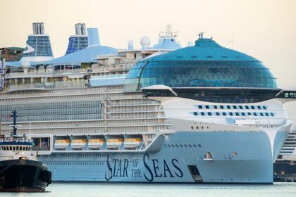 Angry cruise passengers say frustrating issue should have been disclosed before booking