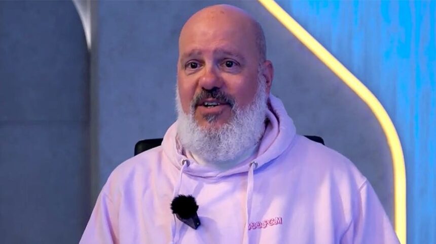 David Cross doesnt 'give a f---: The actor-comedian on his new special, social media and terrifying AI