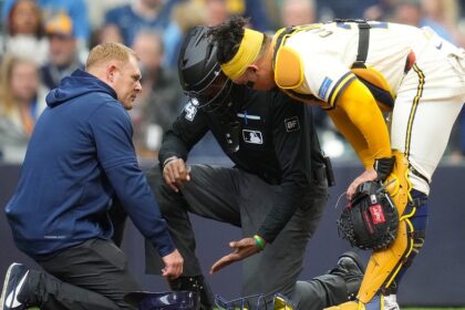 Embattled MLB umpire CB Bucknor leaves game after taking foul ball to mask day after controversial call