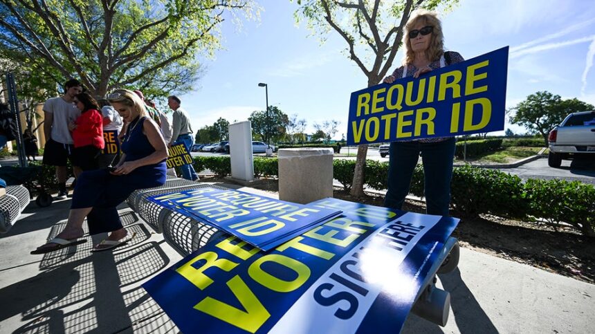 Federal judge blocks Indiana ban on student ID for voting