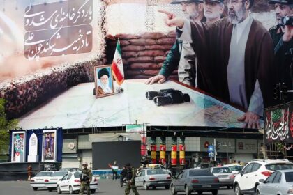 Irans Revolutionary Guard sidelines president as military grip expands