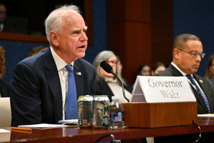 Minnesota Democrats unite to block Walz, Ellison impeachment push sparking online outrage: 'They're panicking'