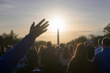 Nearly 500 public figures from politics to Hollywood will read Bible cover to cover to mark America's 250th