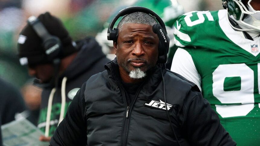 New York Jets own the longest playoff drought in major North American pro sports after the Sabres clinched