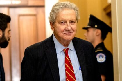 Sen Kennedy warns Democrat 'loon wing' has 'fried' the partys motherboard