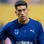 Soccer goalie delivers brutal haymaker to opponent in wild brawl in Spanish league