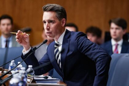 Hawley champions GUARD Act as heartbroken families say AI chatbots allegedly pushed teens to self-harm