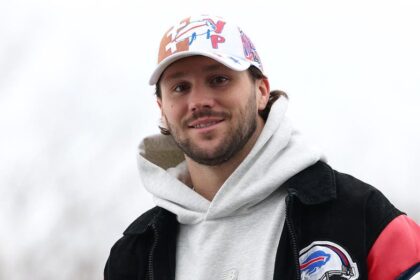 Josh Allen surprises kids at recess and the reaction from young Bills fans is pure joy