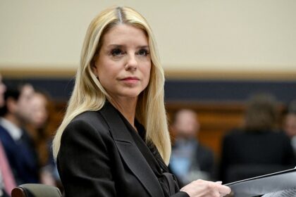 Pam Bondi diagnosed with thyroid cancer weeks after departing as Trump's attorney general: report