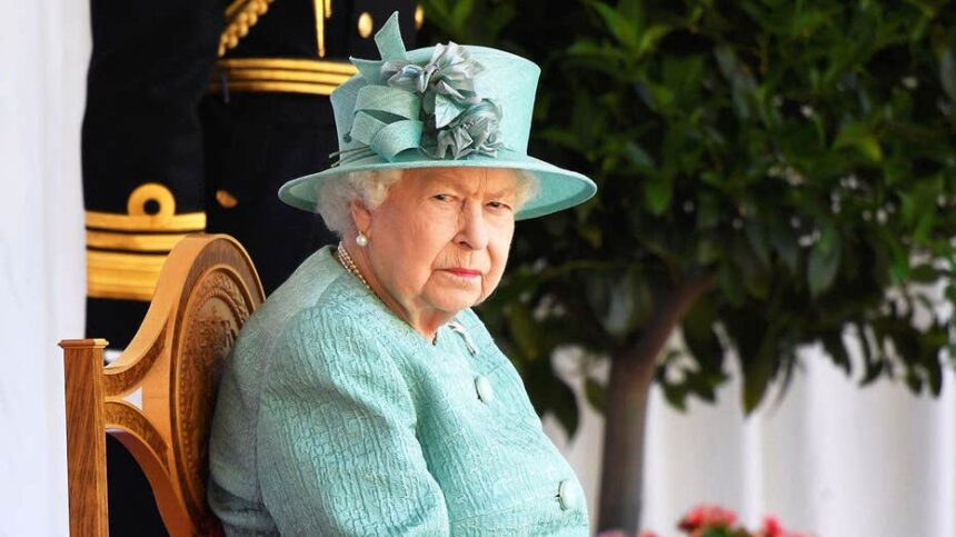 Queen Elizabeth's icy 'look' left even prime ministers terrified, royal author claims