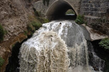 Sewage barrels toward US from Mexico, plus hantavirus cruise concerns swirl