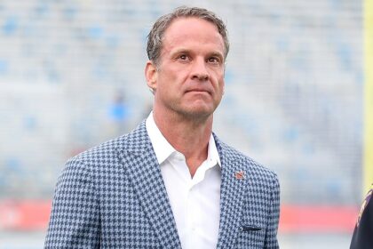 Three college football storylines to focus on INSTEAD of LSU coach Lane Kiffin this offseason