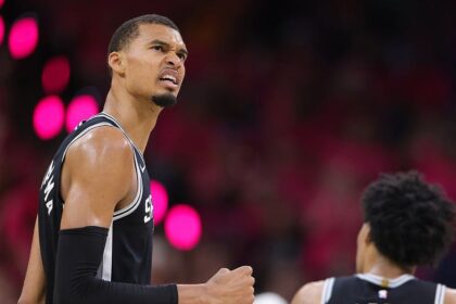 Thunder erase 15-point deficit to take series lead over Spurs as Victor Wembanyama's 26 points fall short