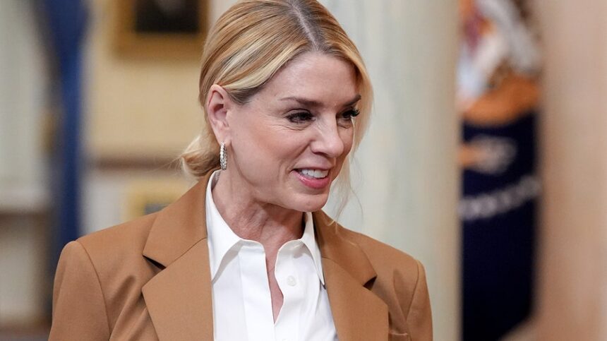What to know about thyroid cancer prognosis following Pam Bondi's diagnosis