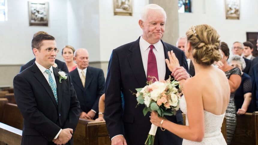 Bride is walked down wedding aisle by man who received her late father's heart