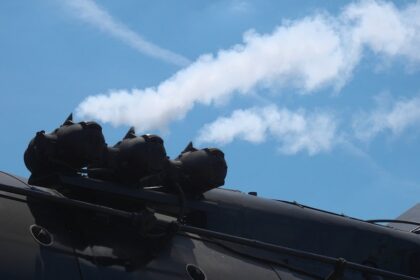 Historic Big Boy steam locomotive draws crowds as America 250 tour heads east