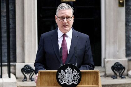 Keir Starmer resigns as British prime minister and more top headlines