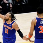 Knicks survive to take 2-0 NBA Finals lead after Jalen Brunson's clutch shot sinks Spurs
