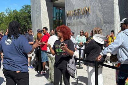 Obama Center visitors say project symbolic of 'Black excellence,' claim scandal-free legacy while Trump ripped