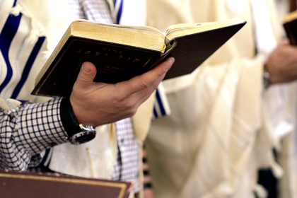 Orthodox Jew fights back, says California city fined him for home prayer meetings