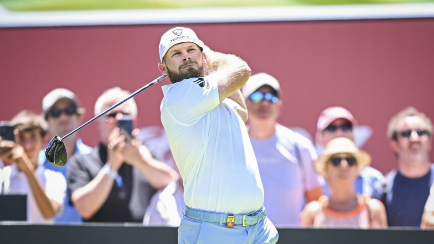 Tyrrell Hatton, Scott Vincent Share Lead After Round 1 Of LIV Golf AndalucÃ­a
