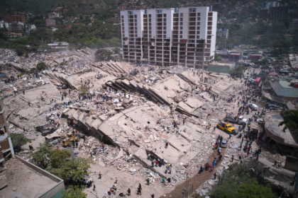 Venezuelan earthquake death toll hits at least 920 as US rescuers race against critical survival window