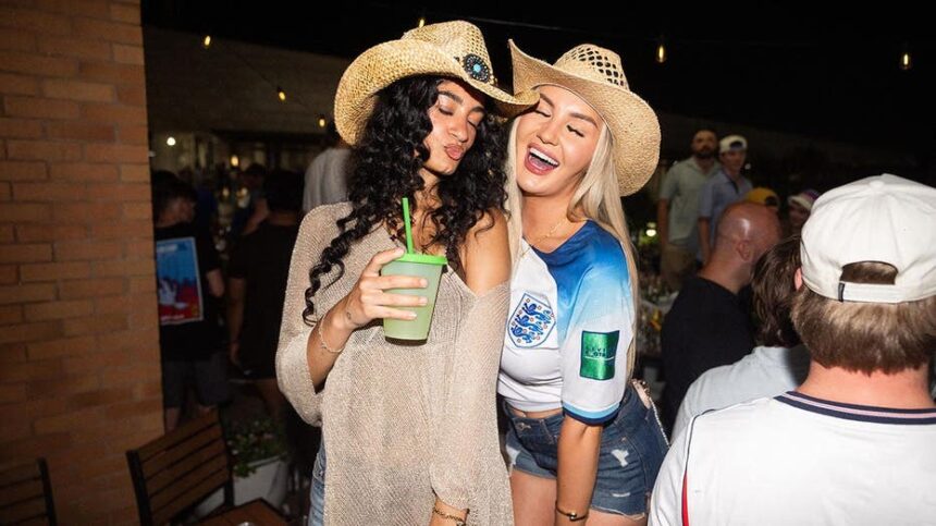 World Cup fans are blown away by 'free refills' in the United States, Gen Z hits massive Vegas pot & MEAT!