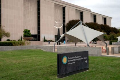 Smithsonian's National Museum of American History promotes 'extreme political activism,' WH report alleges