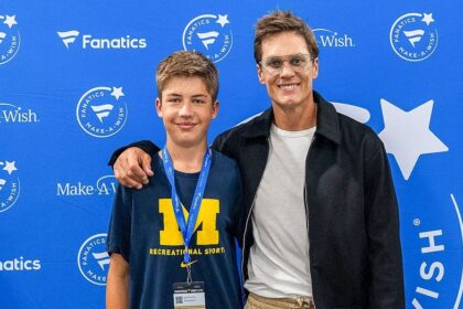 Tom Brady draws inspiration after meeting with Make-A-Wish teen heart transplant recipient at Fanatics Fest