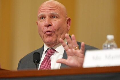 US counterintelligence way behind, post-9/11 record extraordinarily negligent, fmr Trump WH official warns