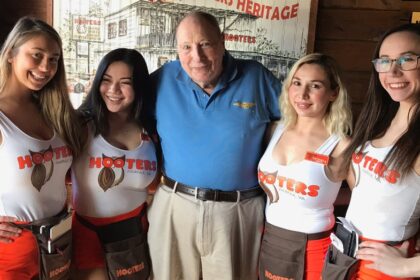 102-year-old Navy veteran still craves hot wings after 102 combat missions in Korea: 'I might make it to 115'