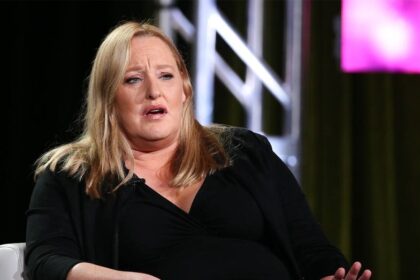 Extremism expert hailed as 'terrific' by ex-Biden official slapped with federal charges