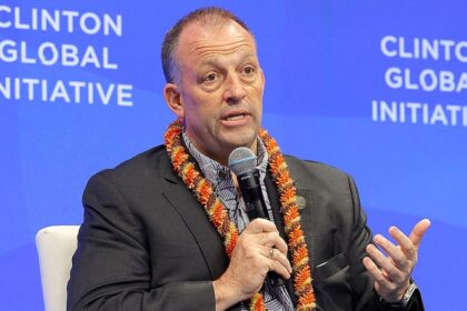 Hawaii Gov. Josh Green cruises to Democratic primary win, sets up fall matchup with GOP nominee